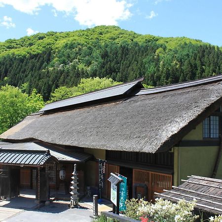 Hatago Higashiagatsuma Eksteriør bilde